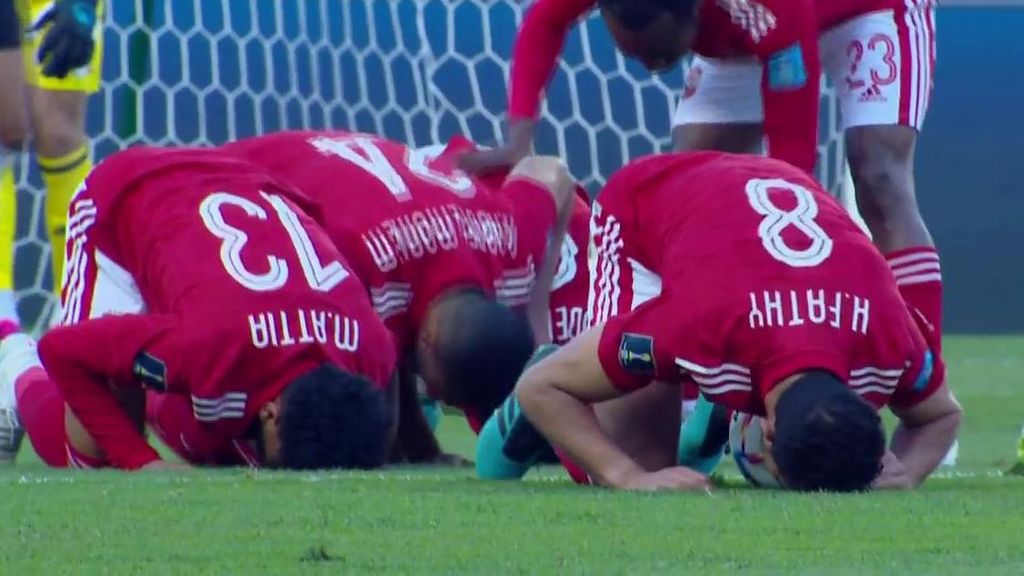 Ahmed Abdelkader firma el empate de cabeza ante la impasividad del Flamengo (1-1)