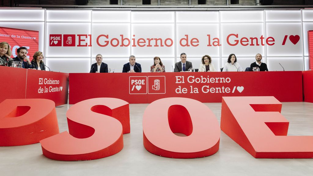 Pedro Sánchez preside la reunión de la Ejecutiva del PSOE