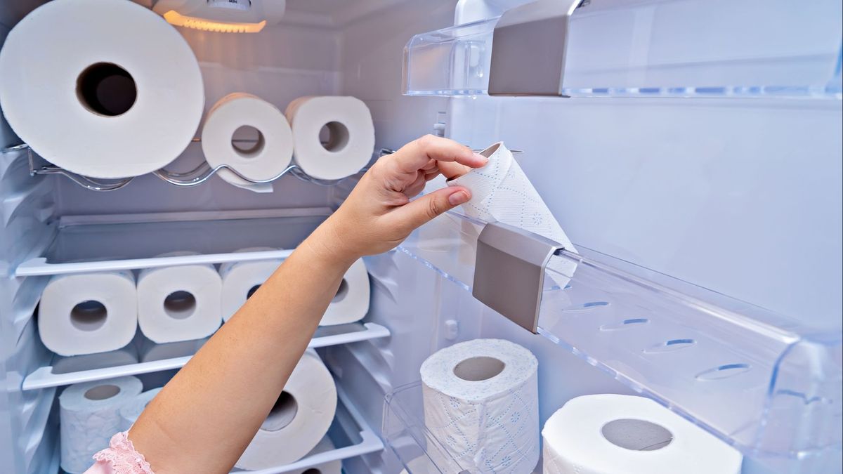 Guardar el papel higiénico en la nevera: ¿por qué se está haciendo viral este truco?