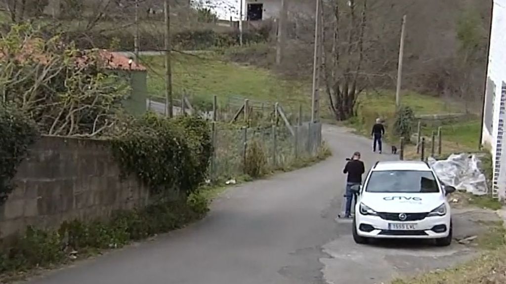 La mujer de Pontevedra agredida por un hombre en plena calle continúa en estado muy grave