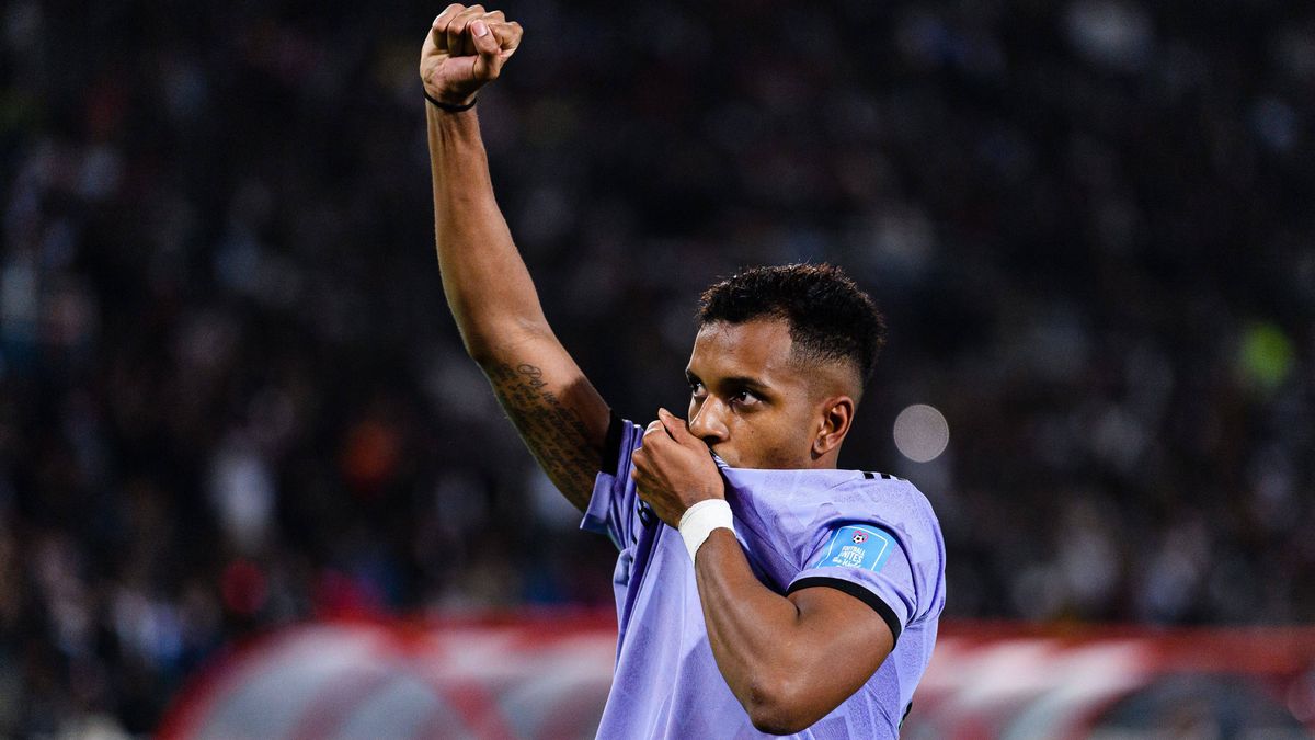 Rodrygo lo tenía todo acordado con el Barcelona: "Yo tenía dos camisetas y tenía que elegir" Rodrygo lo tenía todo acordado con el Barcelona: "Yo tenía dos camisetas y tenía que elegir"