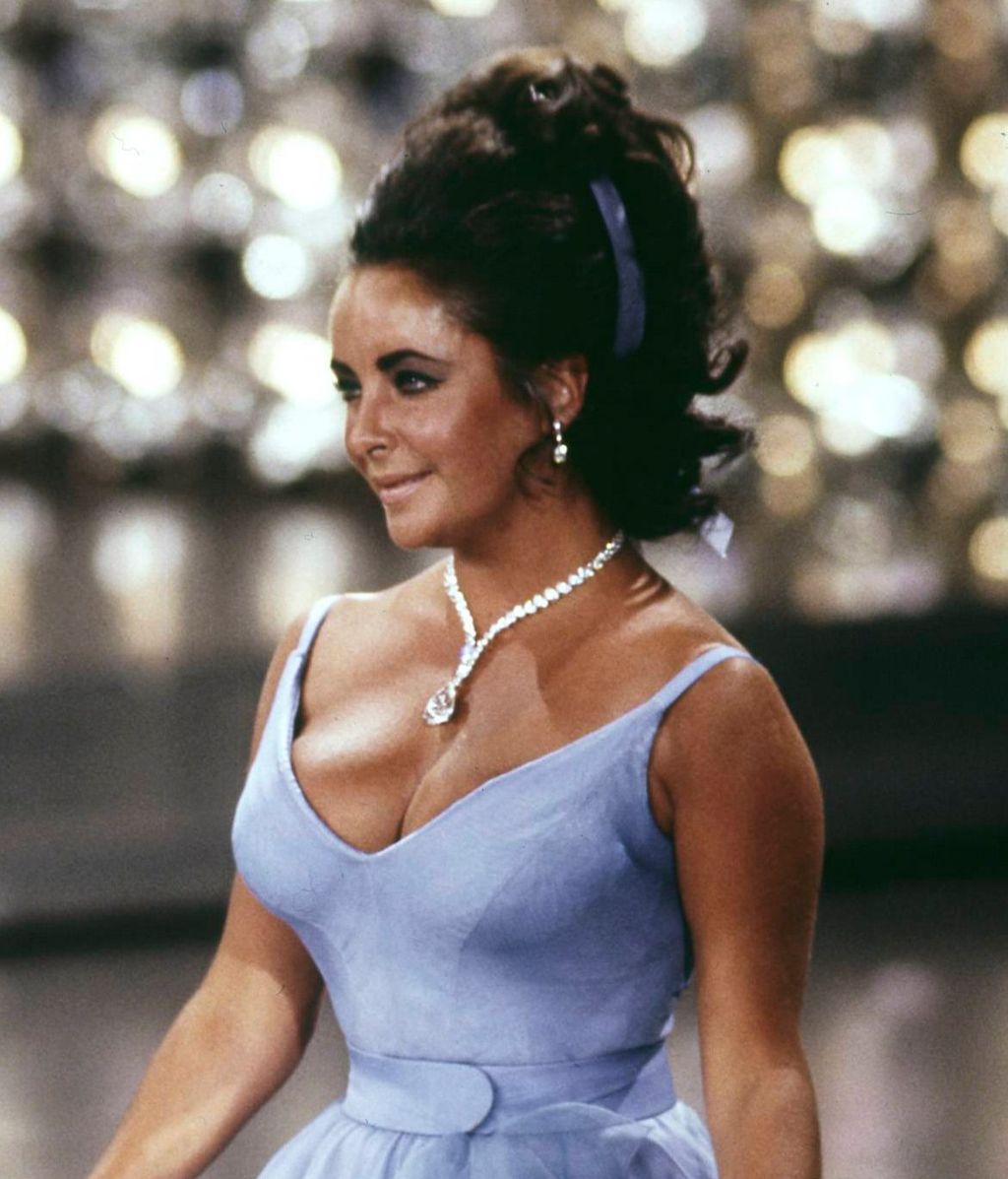 1970 Elizabeth Taylor