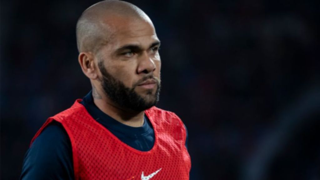 Caso Dani Alves: lo que opina la defensa, la fiscal y la acusación particular sobre que siga o no en prisión