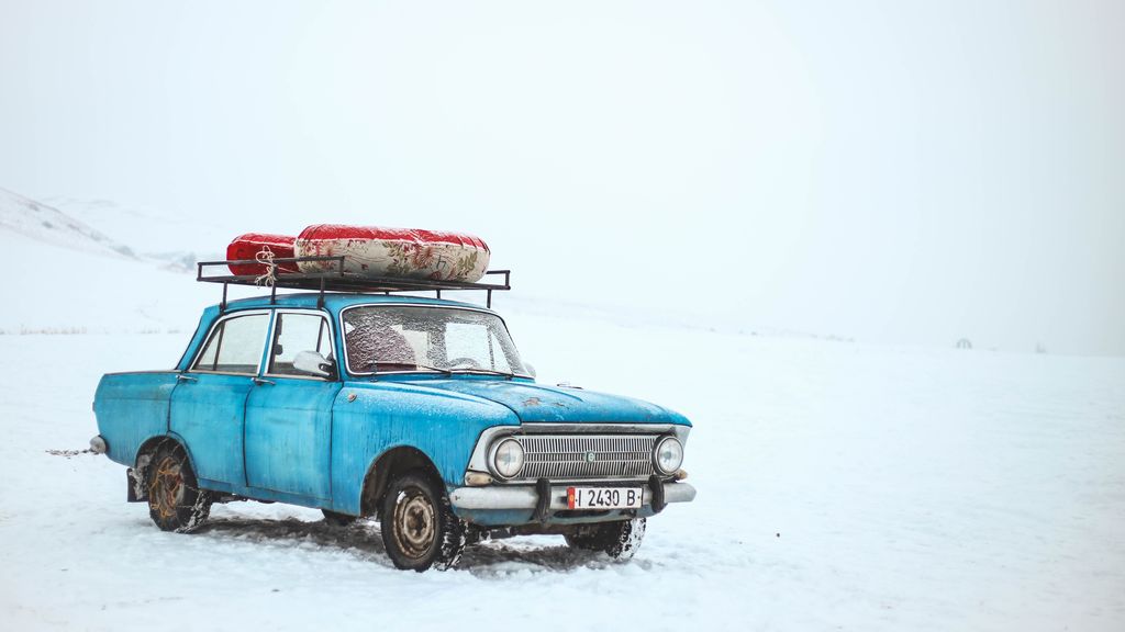 ¿Pueden congelarse los líquidos del coche? Así afecta el frío polar al aceite