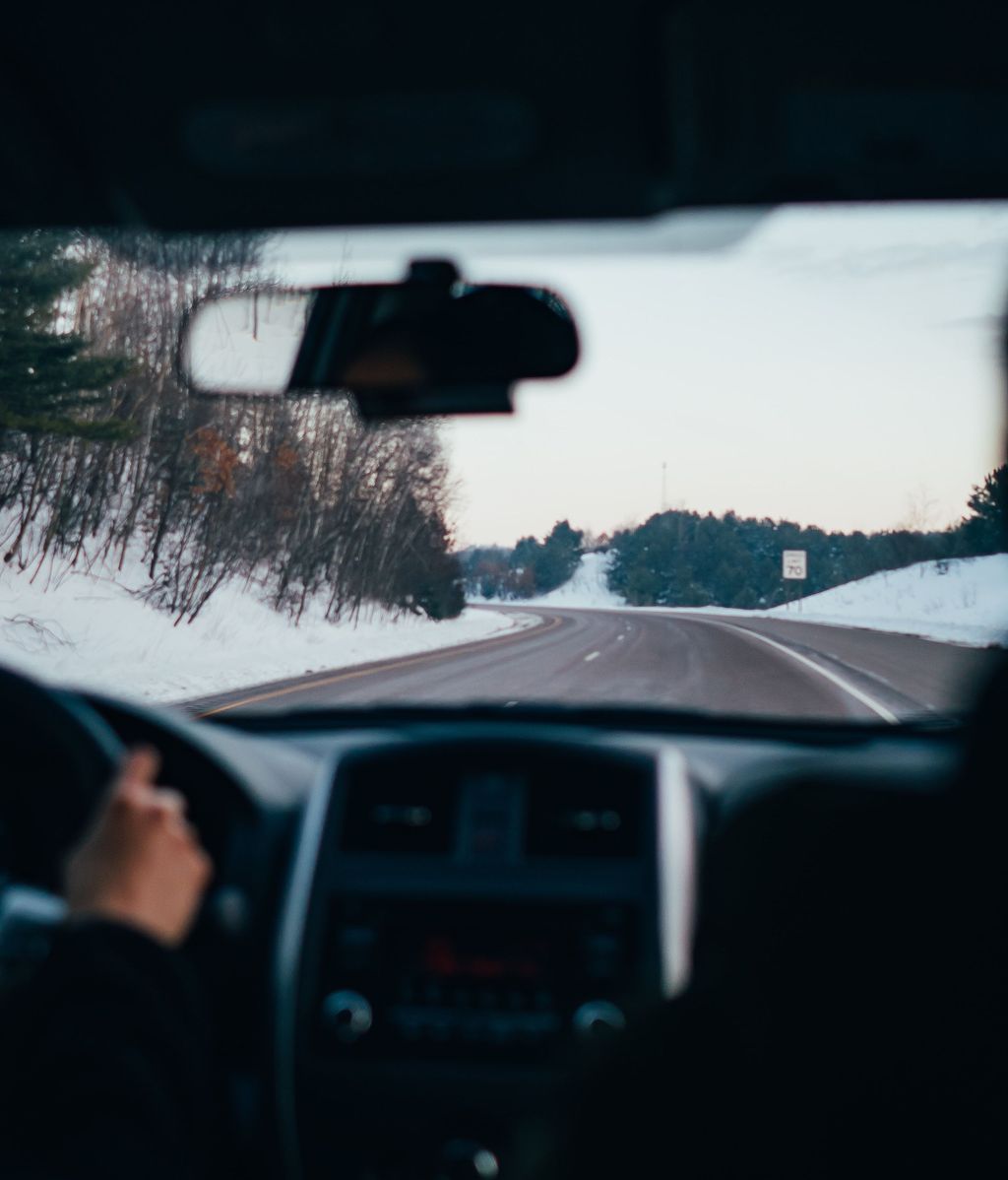 ¿Pueden congelarse los líquidos del coche? Así afecta el frío polar al aceite