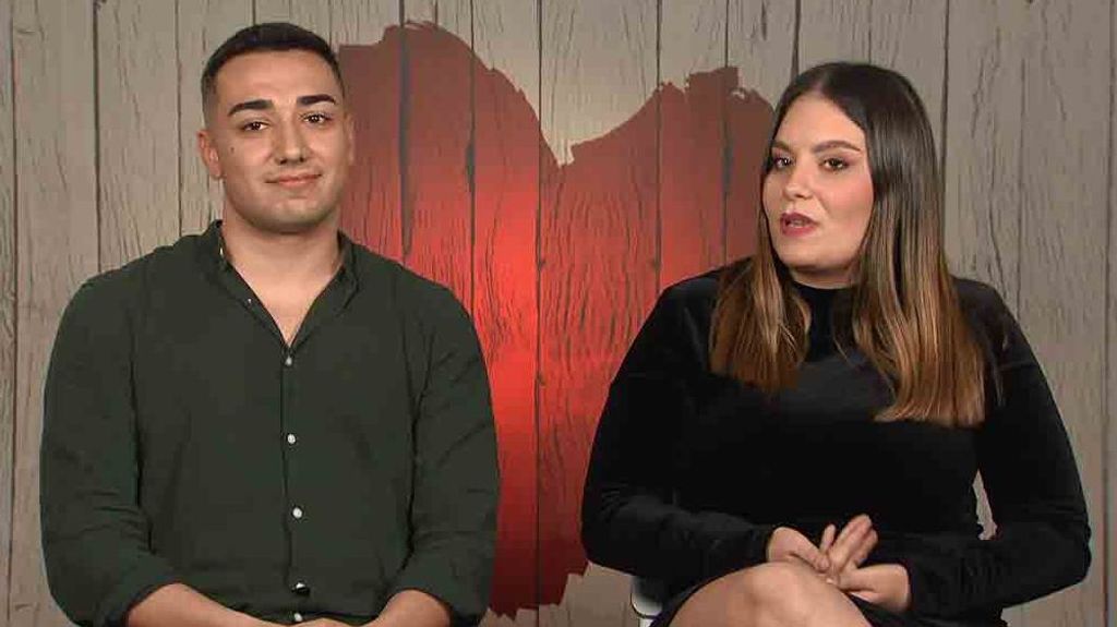 Álex y Sonia durante su cita en 'First Dates'