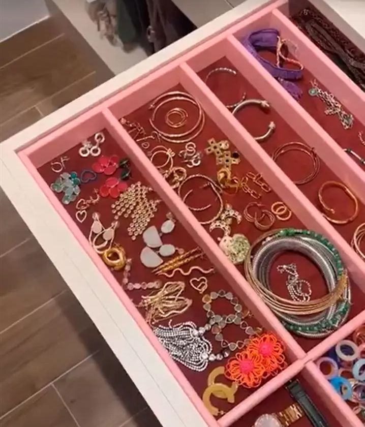 El vestidor de Laura Escanes