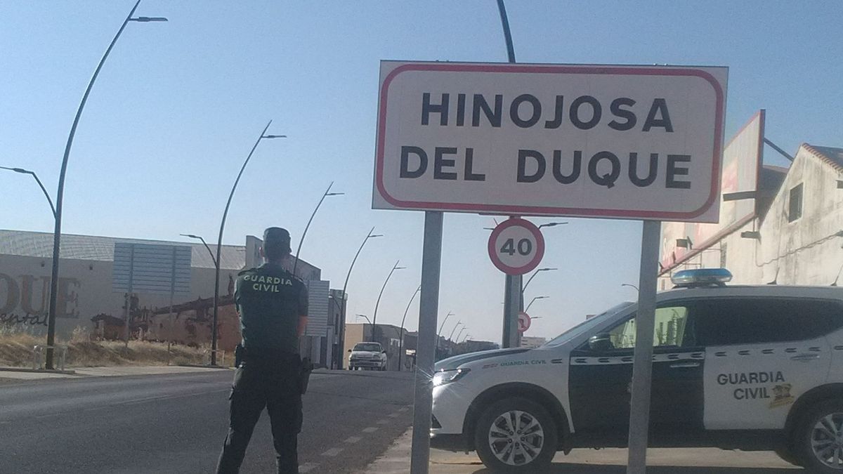 Dos detenidos por disparar contra un tercero con una carabina en Hinojosa del Duque, Córdoba