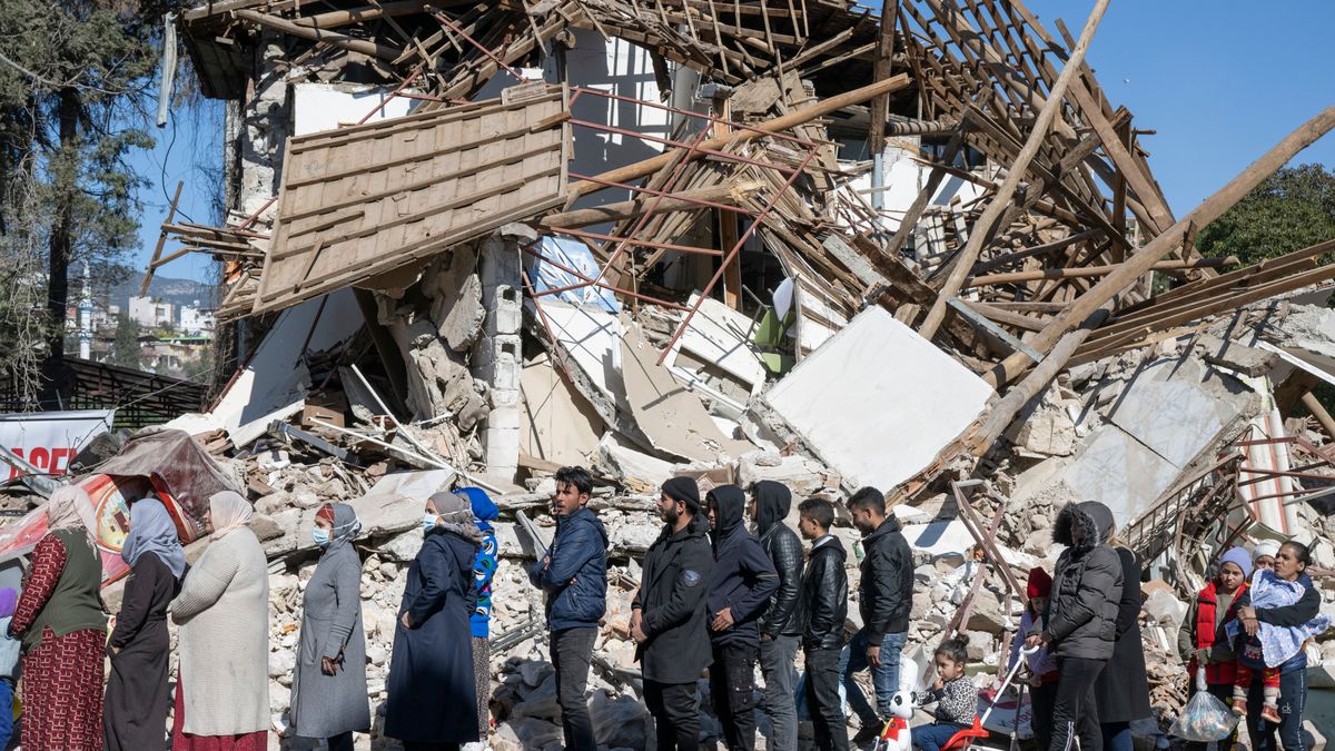Turquía confirma casi 85.000 edificios derrumbados tras los trágicos terremotos