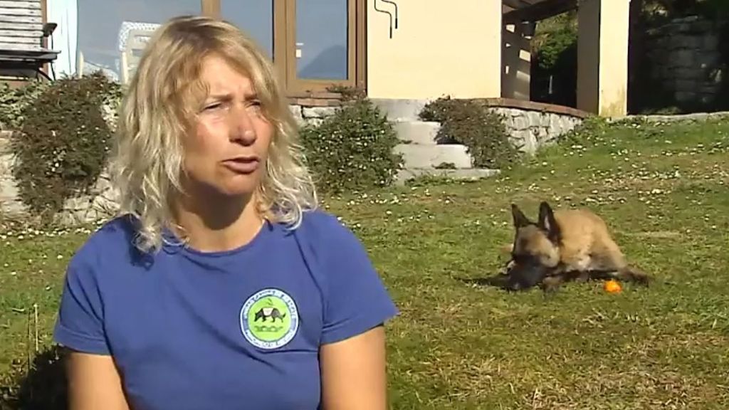 Elena, sobre el trabajo de las unidades caninas: "Los perros nos han sorprendido muchísimo"