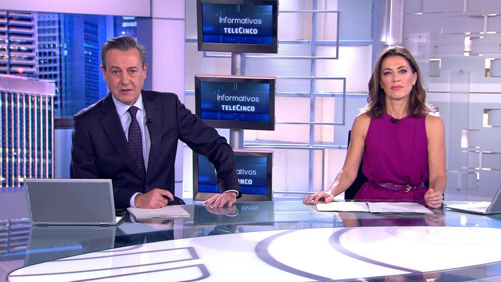 Con Ángeles Blanco y José Ribagorda Informativos Telecinco 2023 Noche 18/02/2023