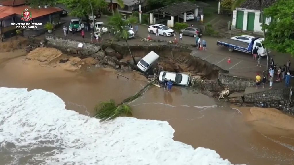 Las inundaciones causan decenas de muertos en Sao Paulo, Brasil