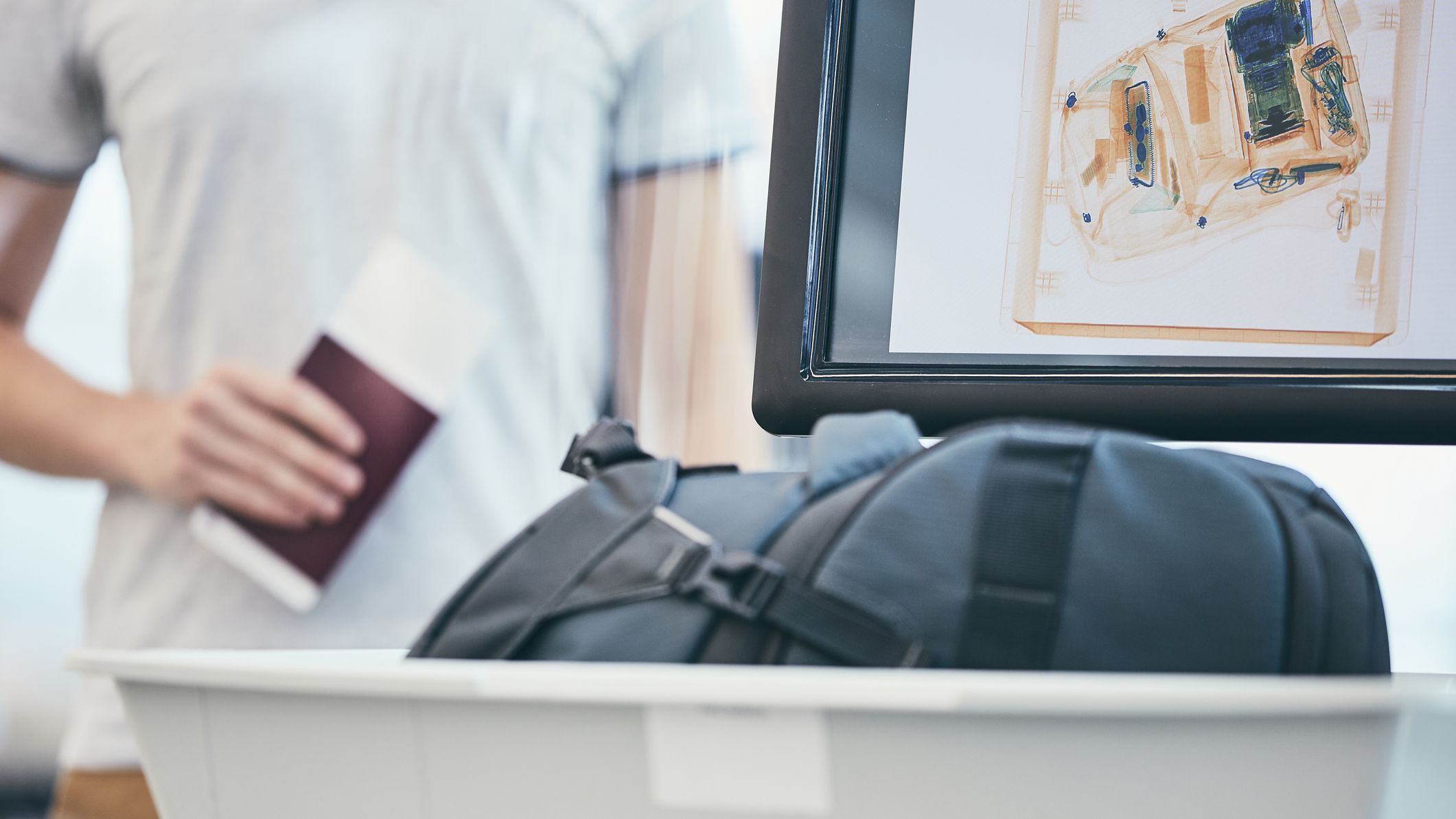 portátil y líquidos del equipaje de no será obligatorio en aeropuertos españoles - Uppers