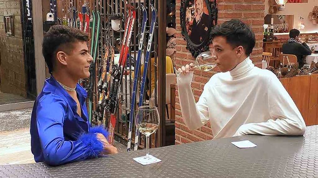 Jorge y Ángel durante su cita en 'First Dates'