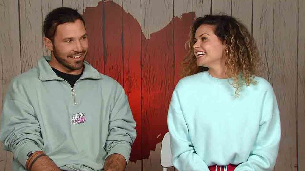 Ainara y Javier durante su cita en 'First Dates'