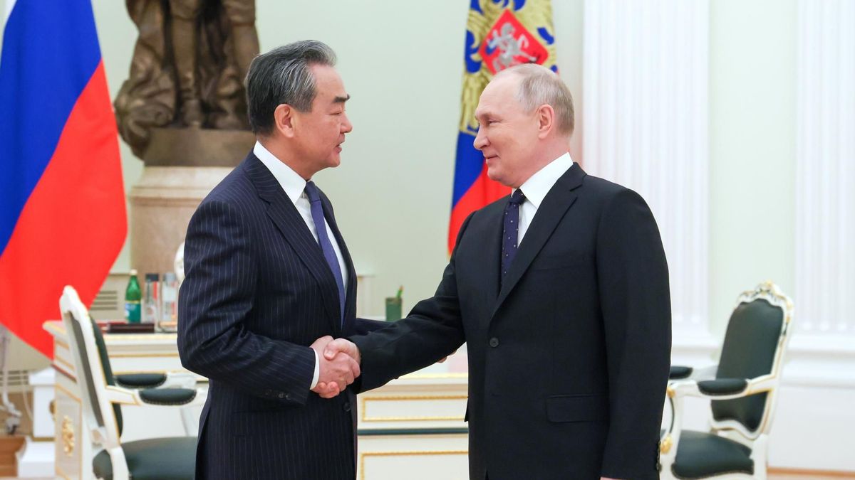 Russian President Putin meets China's top diplomat Wang Yi in Moscow