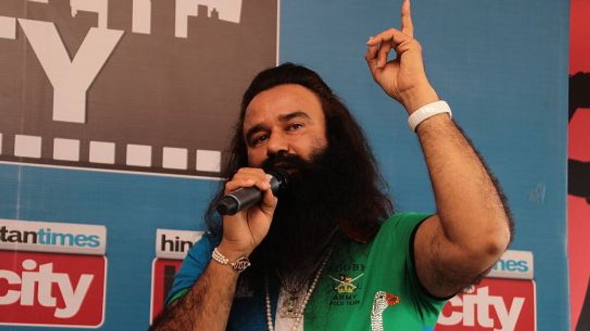 El líder de la secta Gurmeet Ram Rahim Singh