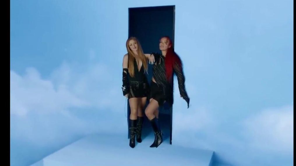 Imágen del videoclip que recuerda a 'El show de Truman'