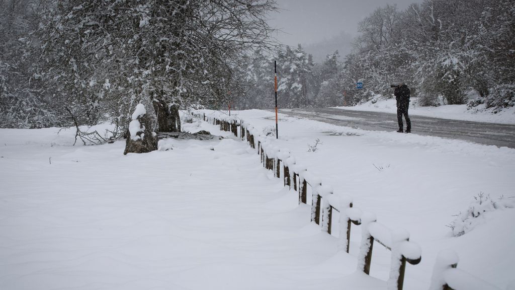 Febrero llega a su fin con temperaturas invernales y nieve en capitales de provincia
