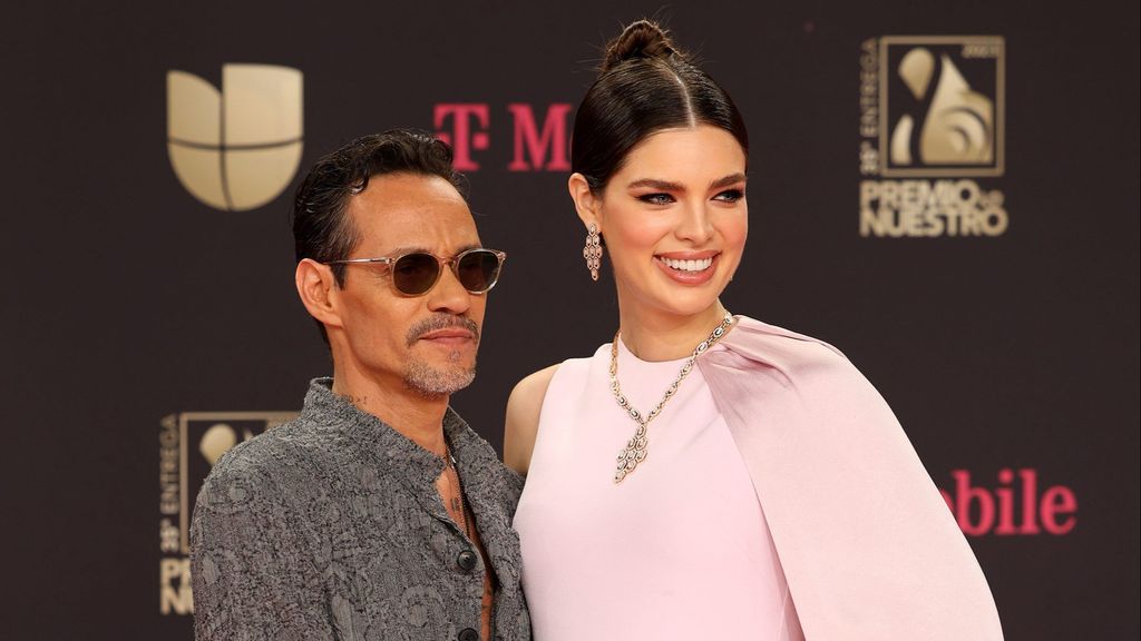 Marc Anthony y su mujer, Nadia Ferreira