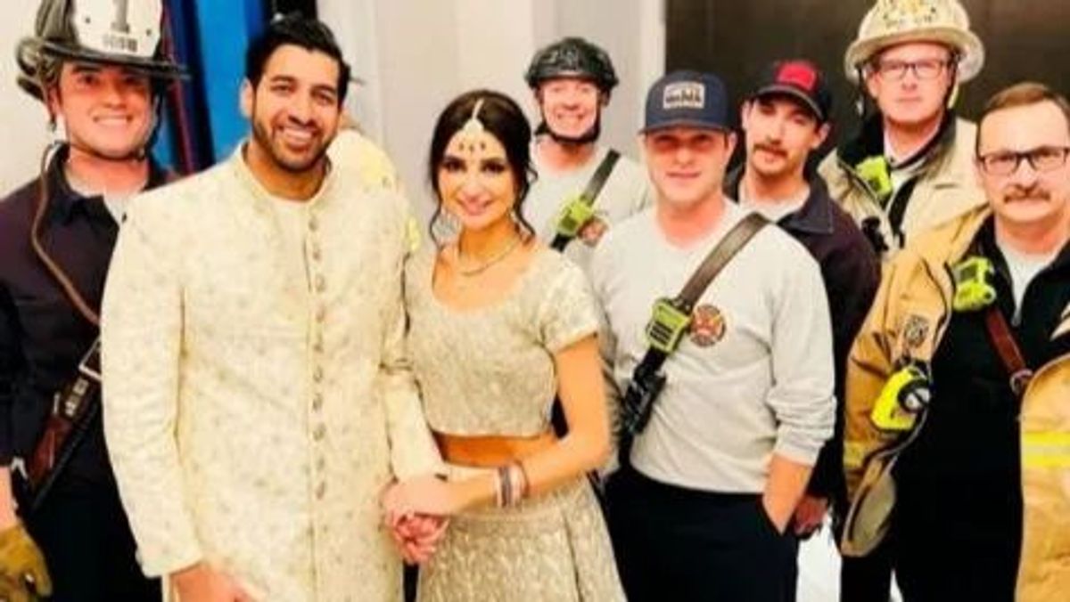 Unos recién casados, atrapados en el ascensor del hotel cuando iban a celebrar su boda
