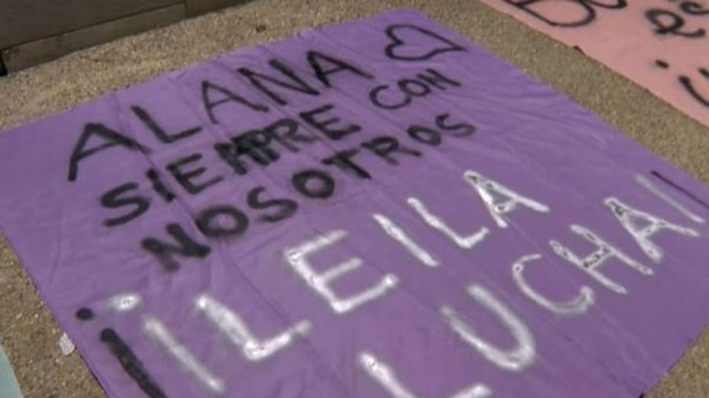 Alana, la niña de Sallent que falleció tras saltar desde un tercer piso, se enfrentó a uno de sus agresores