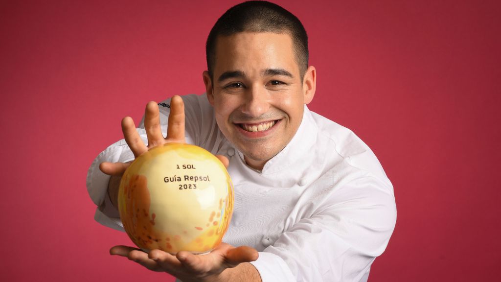 Adrián Figueroa, del restaurante Omakase, ha logrado 1 Sol Repsol