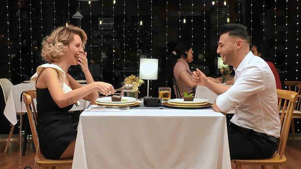 Sandra y David durante su cita en 'First Dates'