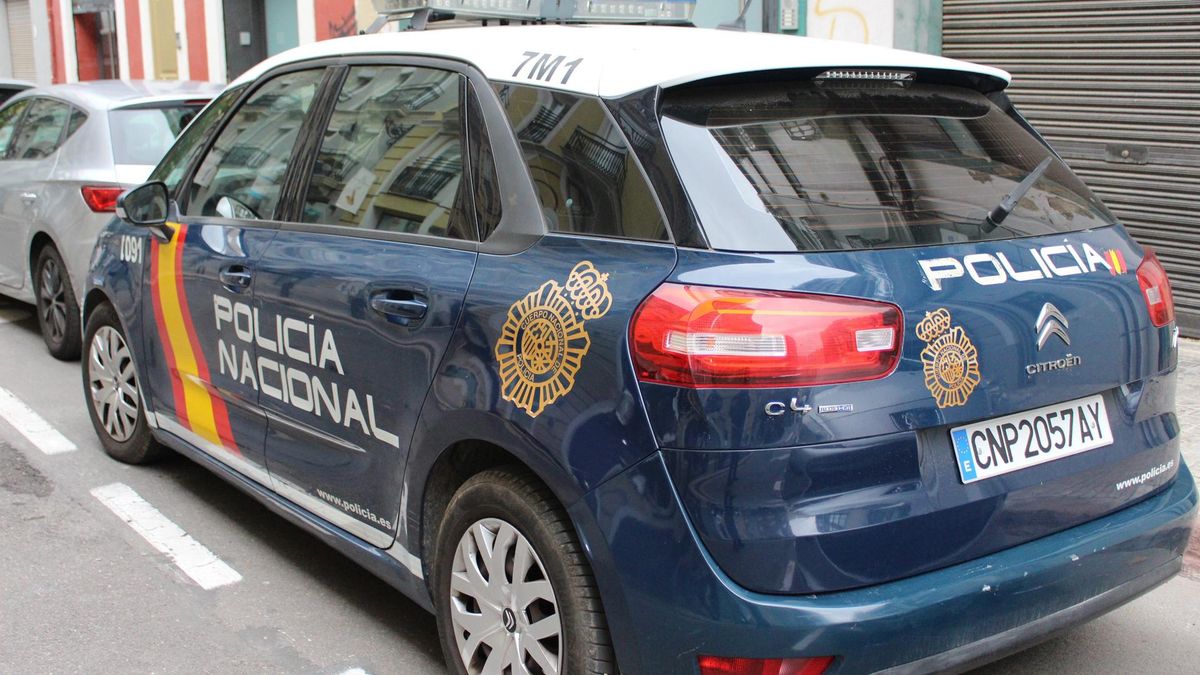 Vehículo de la Policía Nacional.