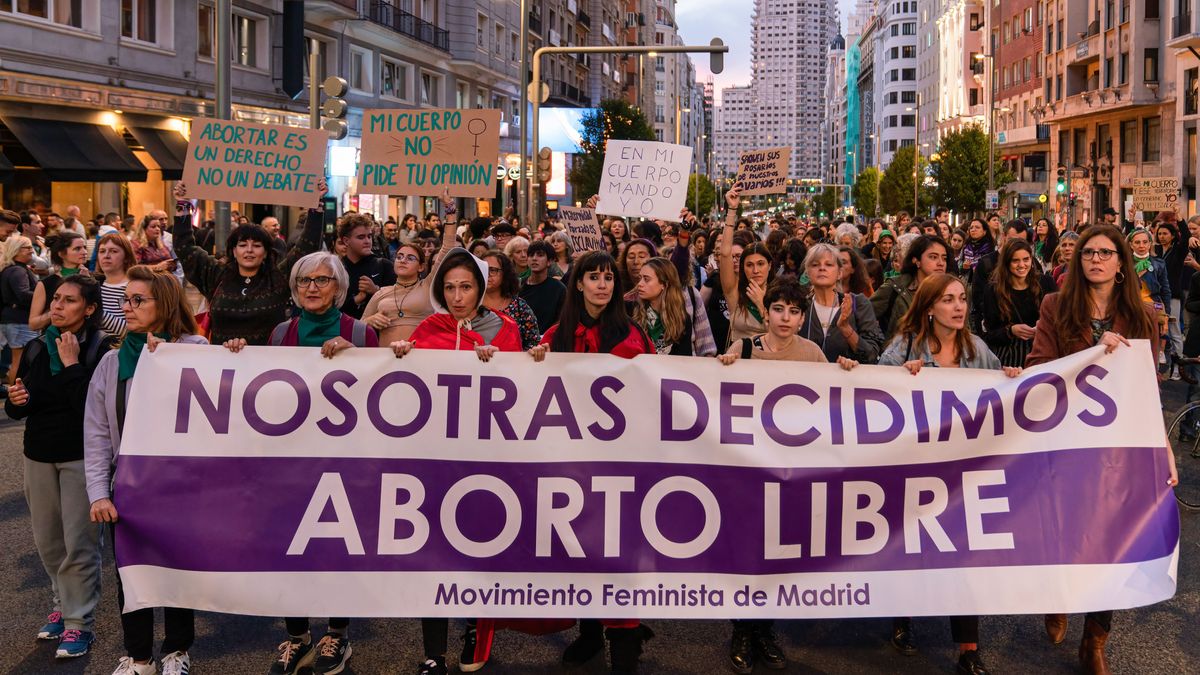 Entra en vigor la ley del aborto y la ley trans