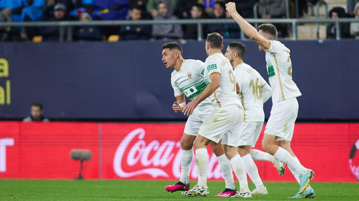 Ezequiel Ponce celebra el gol del Elche Ezequiel Ponce celebra el gol del Elche