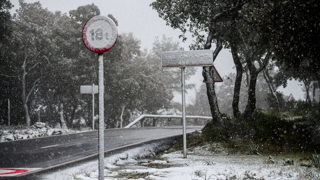 Rescates en Mallorca tras las fuertes nevadas de la borrasca Juliette