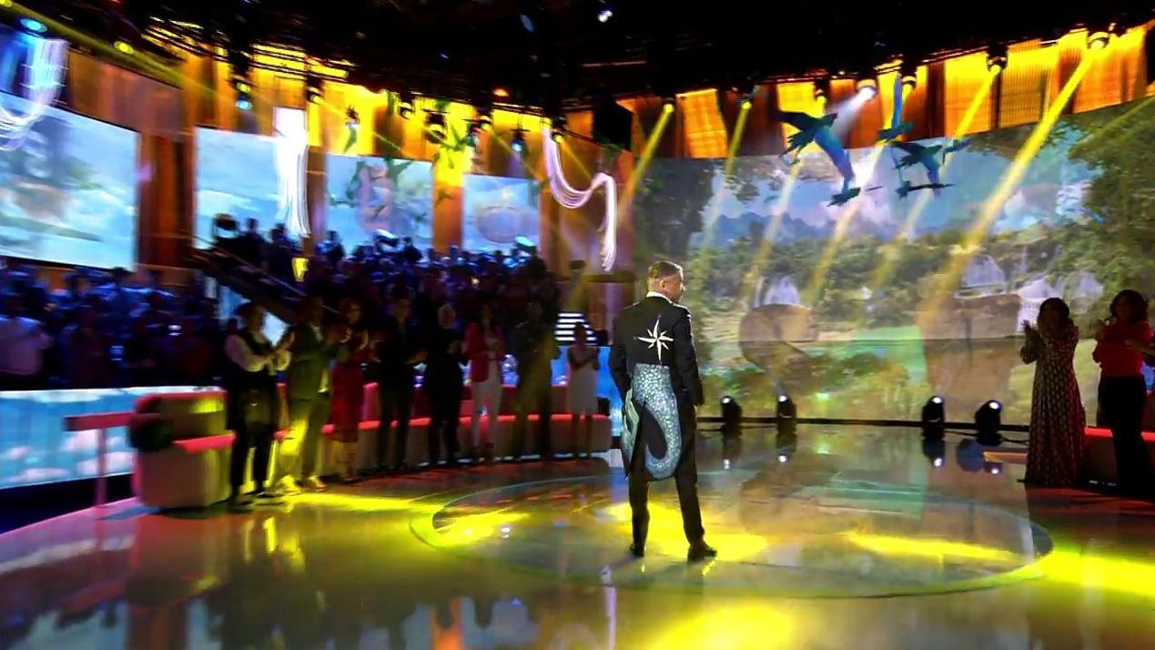 La primera entrada de la edición al plató de Jorge Javier