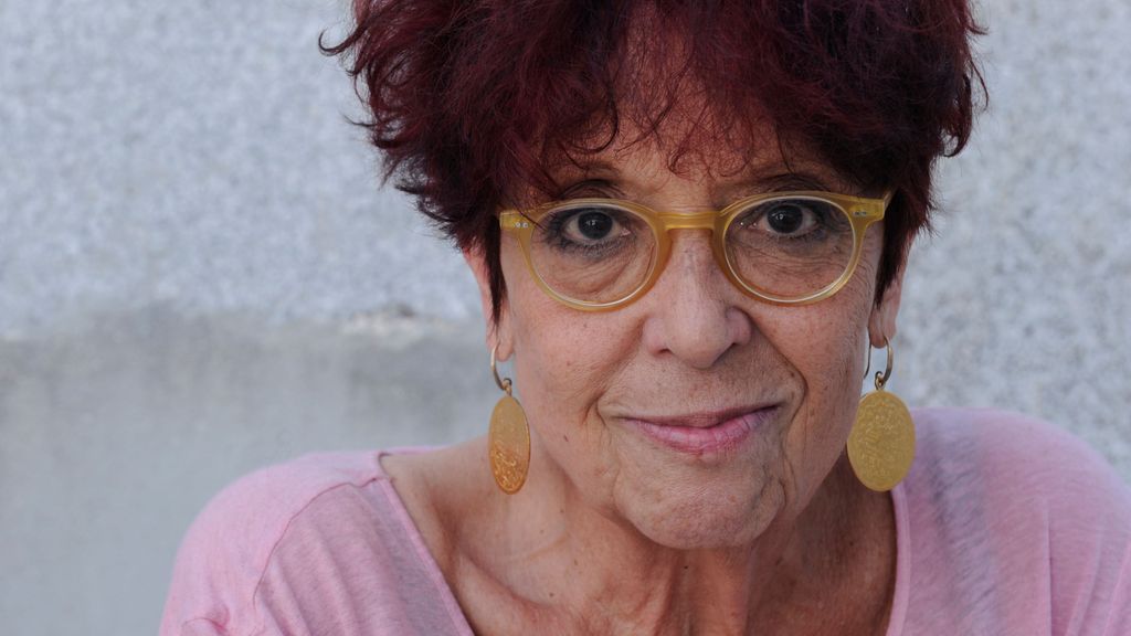 Maruja Torres:  "Los viejos de ahora somos la hostia"