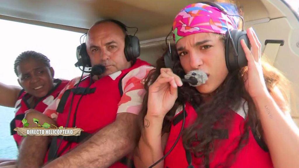 El salto de Alma Bollo, Arelys Ramos y Ginés Corregüela del helicóptero