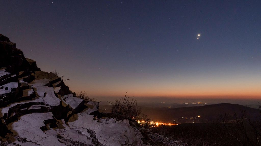 Conjunción de Venus y Júpiter en Salgotarjan (Hungría)