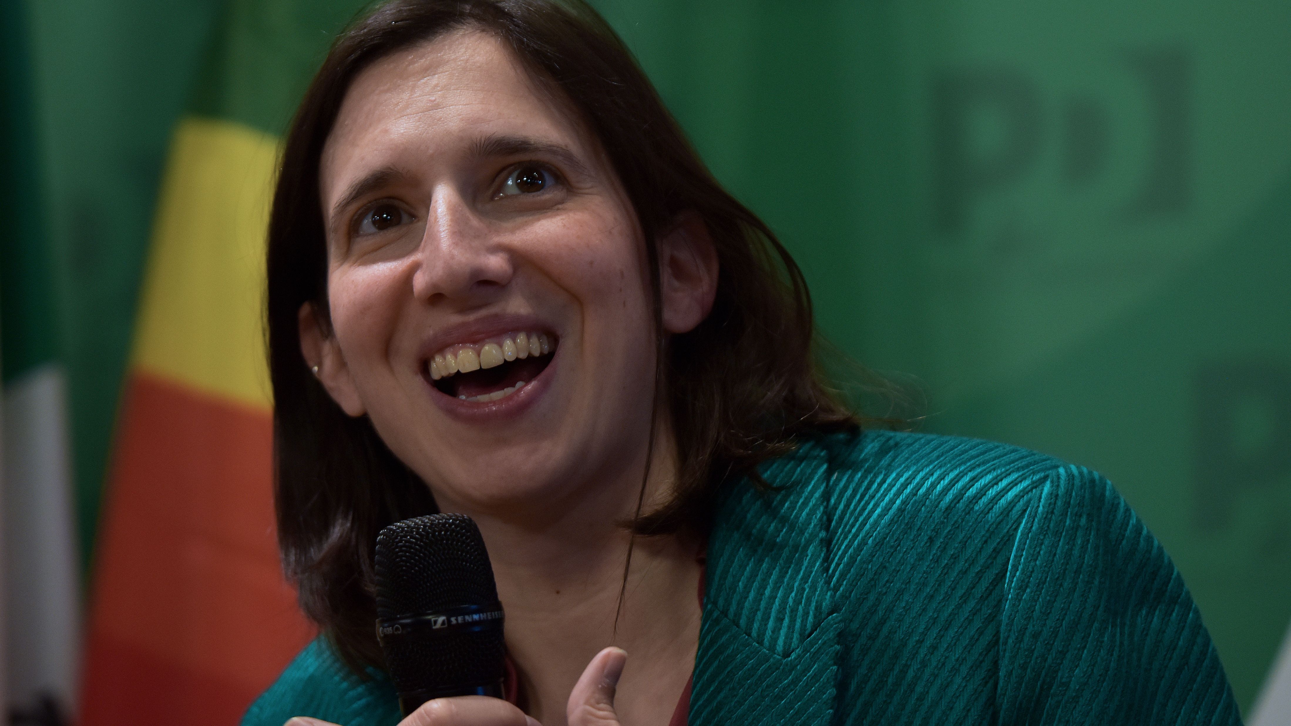 La nuova elezione di una leader donna dell’opposizione dal profilo decisamente di sinistra sta trasformando la scena politica italiana.