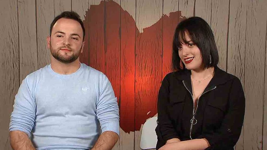 Lola se arrepiente de aceptar una segunda cita con Ismael en ‘First Dates’: “Ahora te hago un Bizum con lo de la comida”