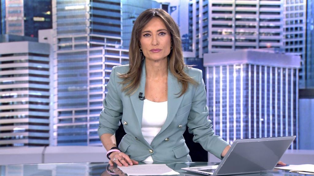 Con Letizia Iglesias y Rocío Doñoro Informativos Telecinco 2023 Matinal 03/03/2023