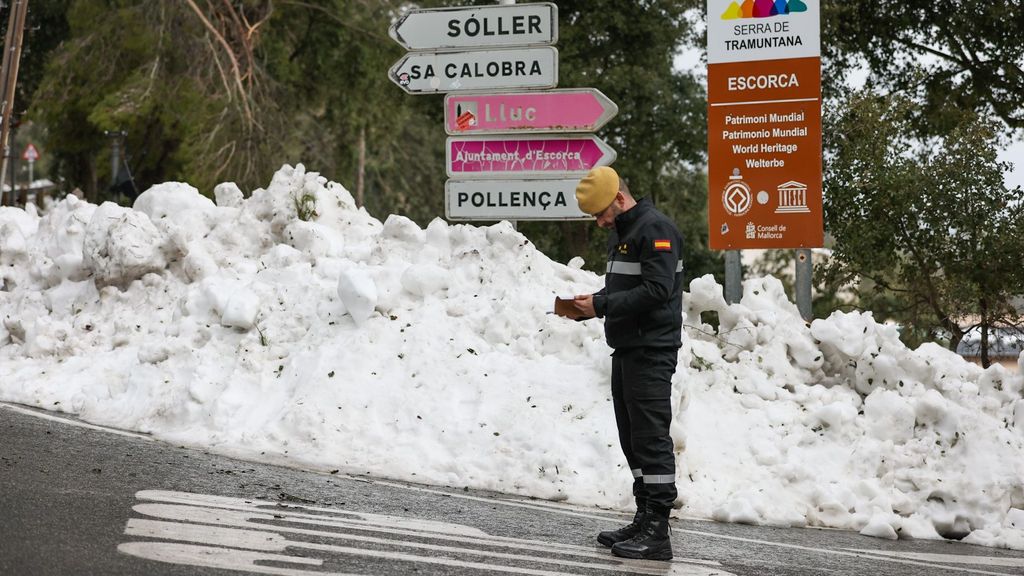 Una carretera de Lluc, en Mallorca, tras la borrasca Juliette