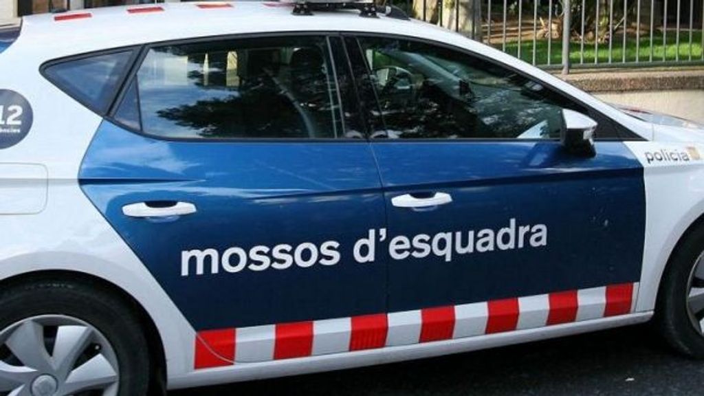 Mueren tres personas en un accidente de tráfico en la C-53 en La Fuliola, en Lleida: un todoterreno se pudo saltar un stop