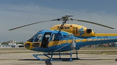 Accidente de helicóptero de la DGT en Robledo de Chavela, Madrid: un tripulante, herido grave