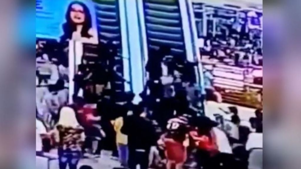 20 personas resultan heridas en unas escaleras mecánicas de un centro comercial de Filipinas