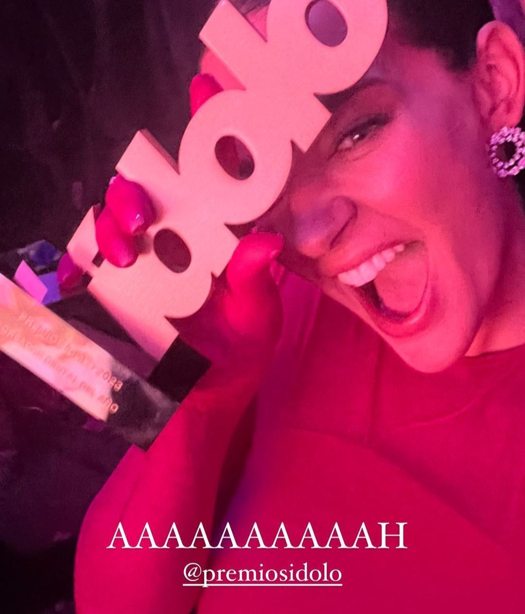 Laura Escanes, con su Premio Ídolo