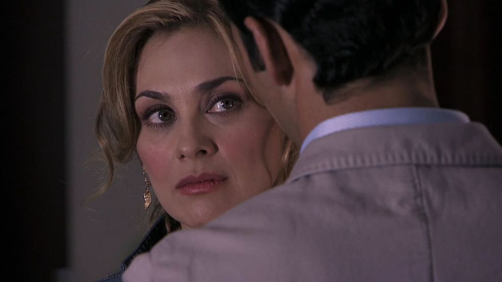 Lucía y Cesar tienen que pasar la noche juntos, en 'Los miserables'