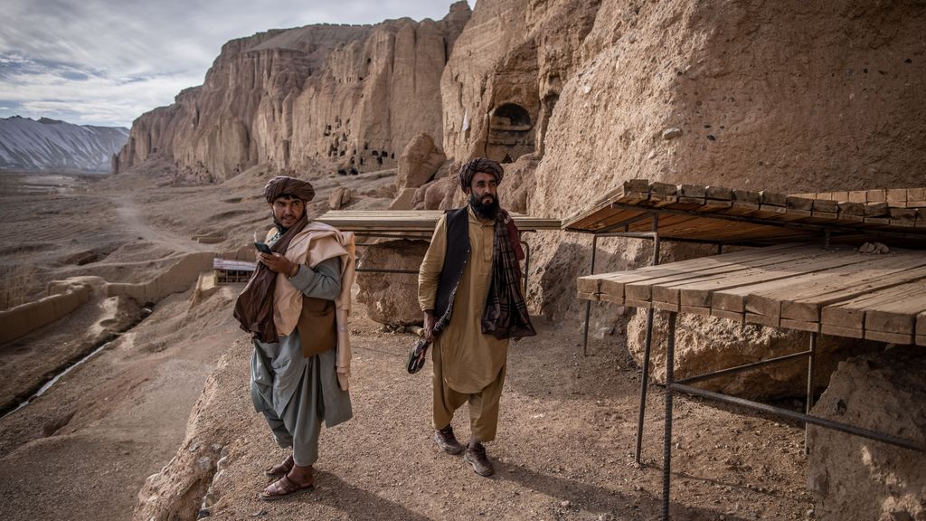 Talibanes  en la zona histórica de Bamyan (Afganistán)