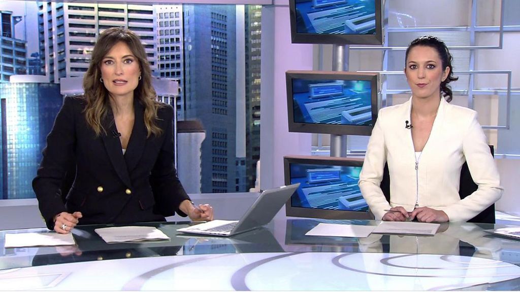 Con Leticia Iglesias y Beatriz Benayas Informativos Telecinco 2023 Matinal 13/03/2023