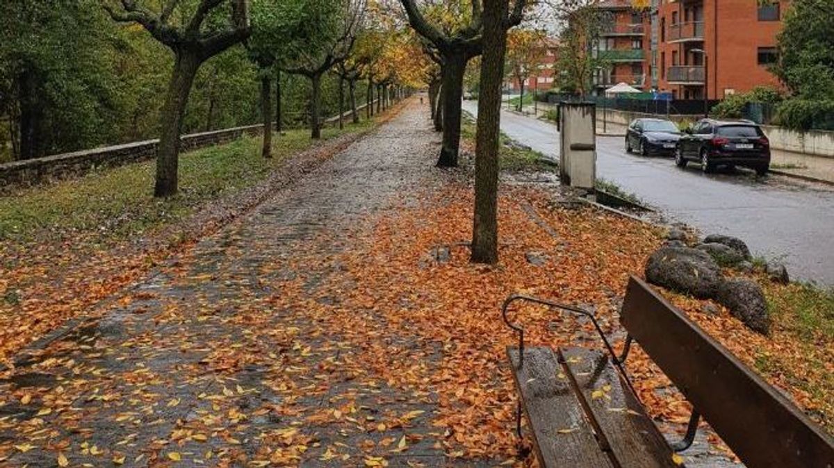 Paseo Josep Borrell en La Pobla de Segur Paseo Josep Borrell en La Pobla de Segur