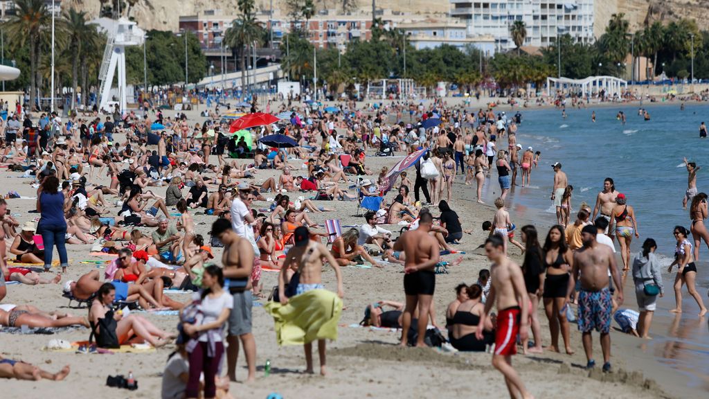 Primeras noches tropicales a más de 20 ºC y récords de calor en España