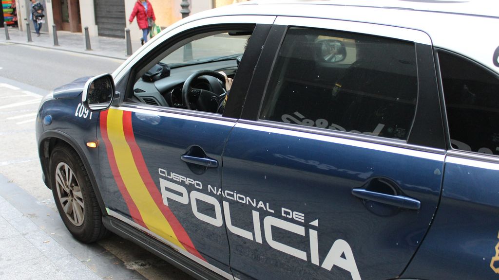 Roban en Madrid miles de euros a un diplomático iraquí tras provocar el pinchazo de la rueda de su coche